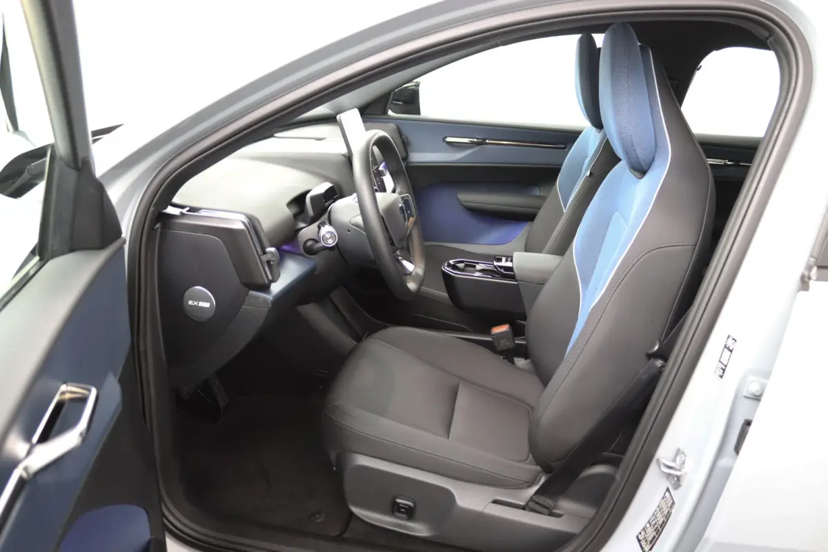 Single Motor Extended Range Plus 69 kWh | Trekhaak | Allseason | Stoelverwarming | Harman/Kardon |