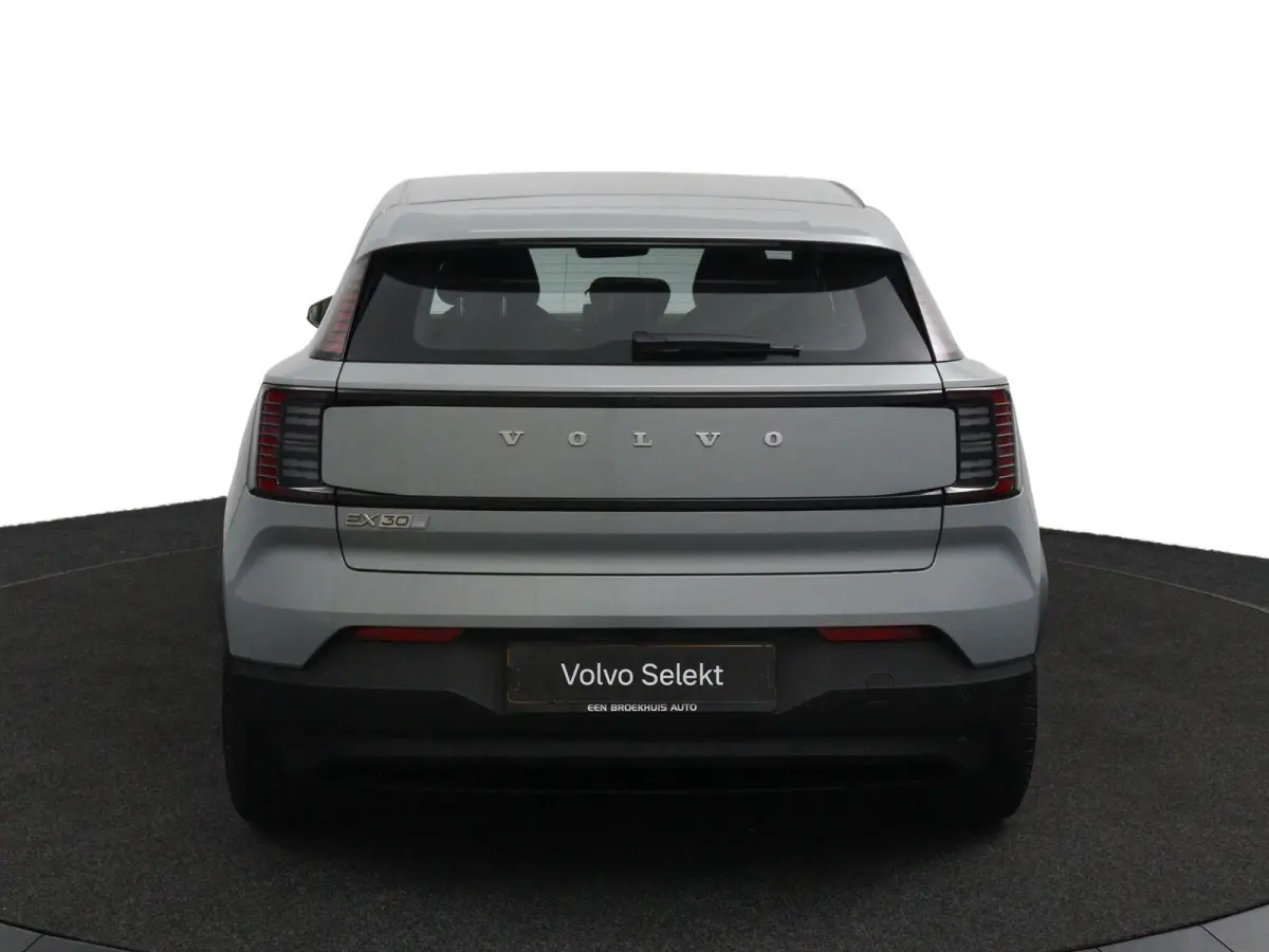 Single Motor Extended Range Plus 69 kWh | Trekhaak | Allseason | Stoelverwarming | Harman/Kardon |
