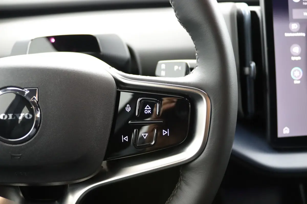 Single Motor Extended Range Plus 69 kWh | Trekhaak | Allseason | Stoelverwarming | Harman/Kardon |