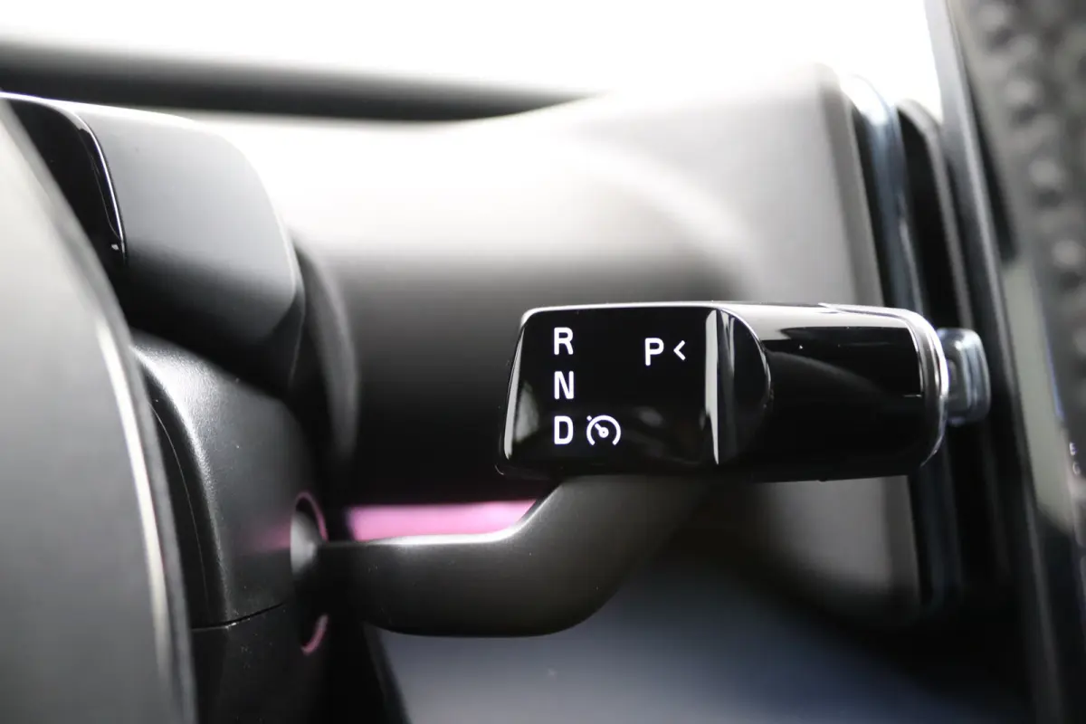Single Motor Extended Range Plus 69 kWh | Trekhaak | Allseason | Stoelverwarming | Harman/Kardon |