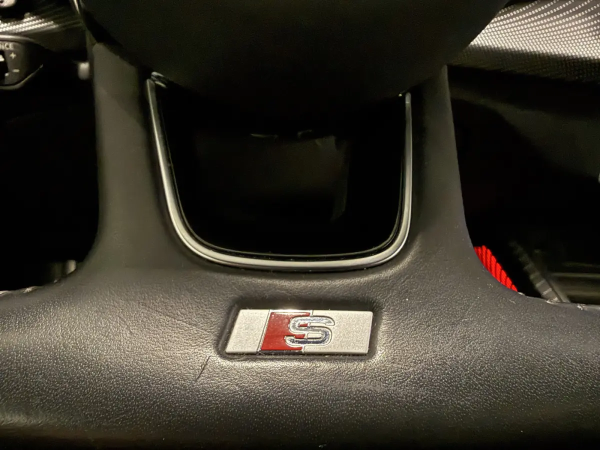 1.4 TFSI CoD S-Line B&O/VIRTUAL/LED/ACC/KEYLESS/SFEER/CARPLAY/ALARM/DAB/S-LINE LEER SP.STOELEN/DONKERE-HEMEL/PRIVACY/AFN.TREKHAAK/ABSOLUTE NIEUWSTAAT