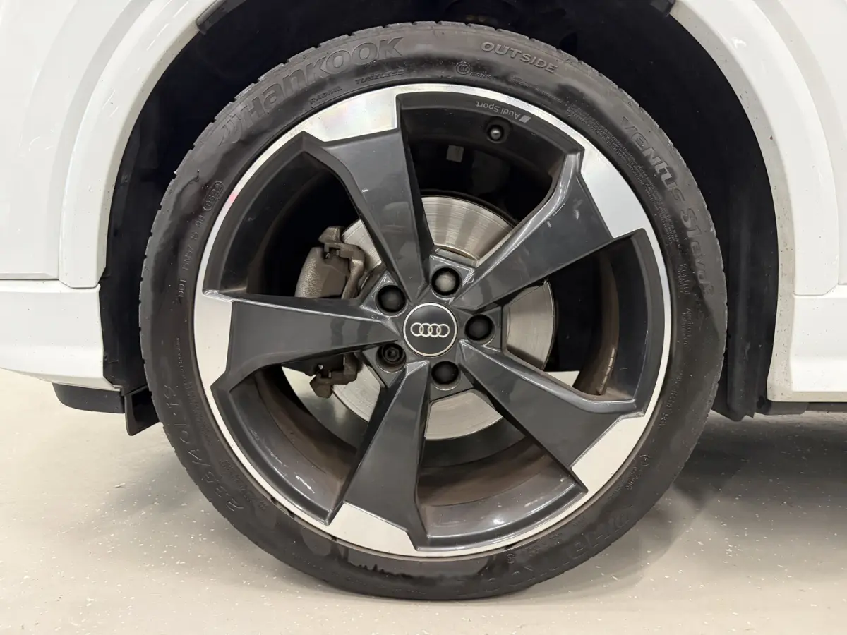 1.4 TFSI CoD S-Line B&O/VIRTUAL/LED/ACC/KEYLESS/SFEER/CARPLAY/ALARM/DAB/S-LINE LEER SP.STOELEN/DONKERE-HEMEL/PRIVACY/AFN.TREKHAAK/ABSOLUTE NIEUWSTAAT