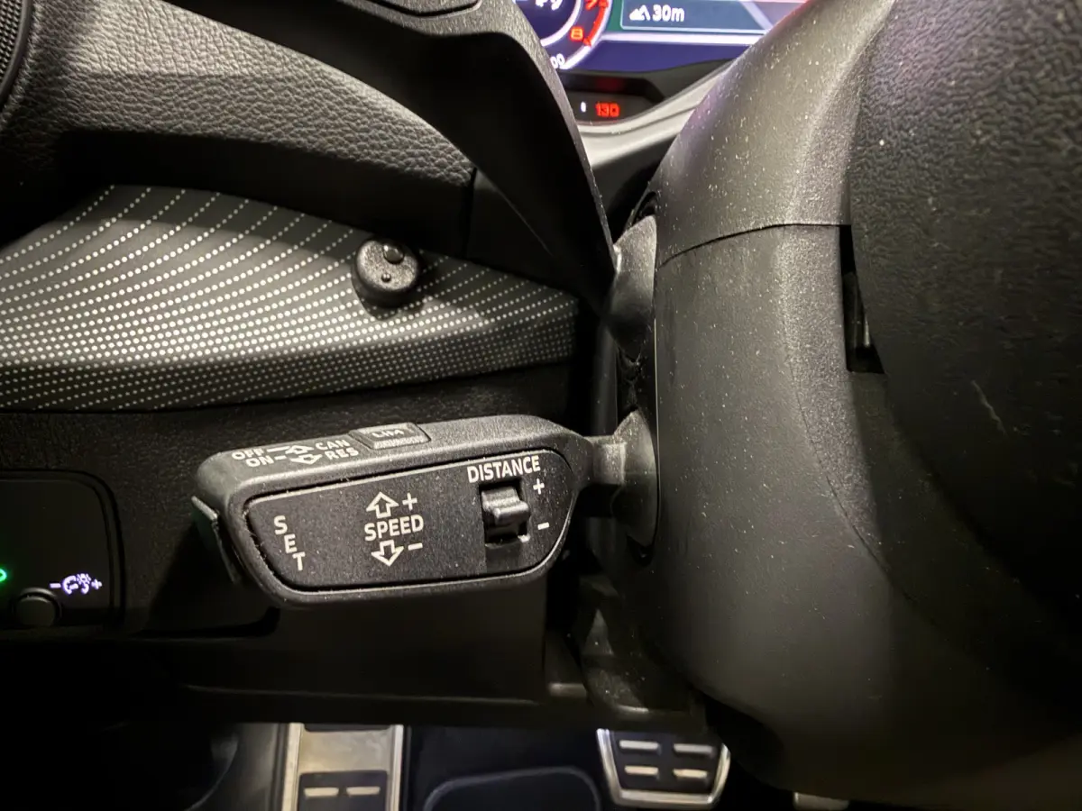 1.4 TFSI CoD S-Line B&O/VIRTUAL/LED/ACC/KEYLESS/SFEER/CARPLAY/ALARM/DAB/S-LINE LEER SP.STOELEN/DONKERE-HEMEL/PRIVACY/AFN.TREKHAAK/ABSOLUTE NIEUWSTAAT