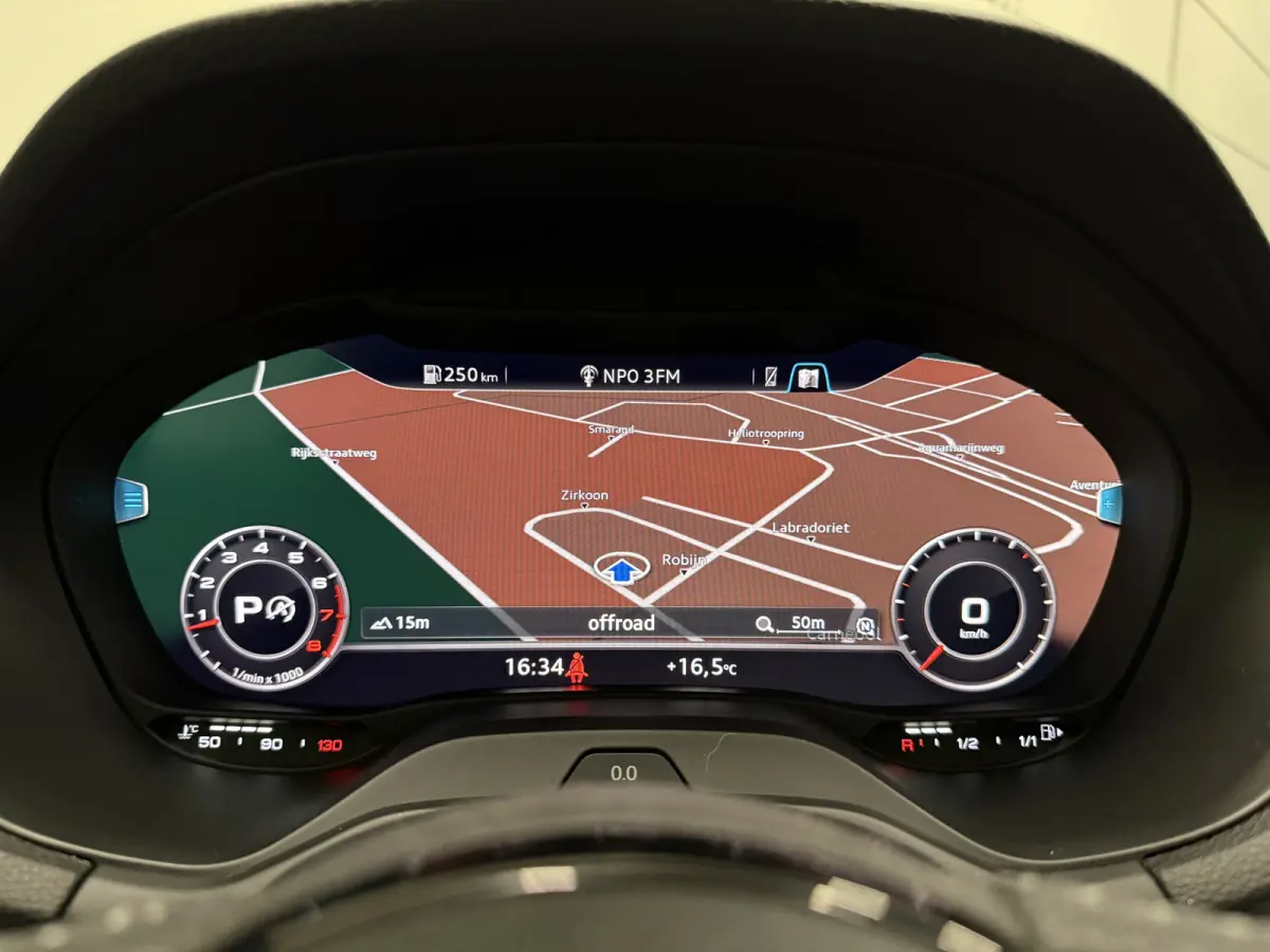 1.4 TFSI CoD S-Line B&O/VIRTUAL/LED/ACC/KEYLESS/SFEER/CARPLAY/ALARM/DAB/S-LINE LEER SP.STOELEN/DONKERE-HEMEL/PRIVACY/AFN.TREKHAAK/ABSOLUTE NIEUWSTAAT