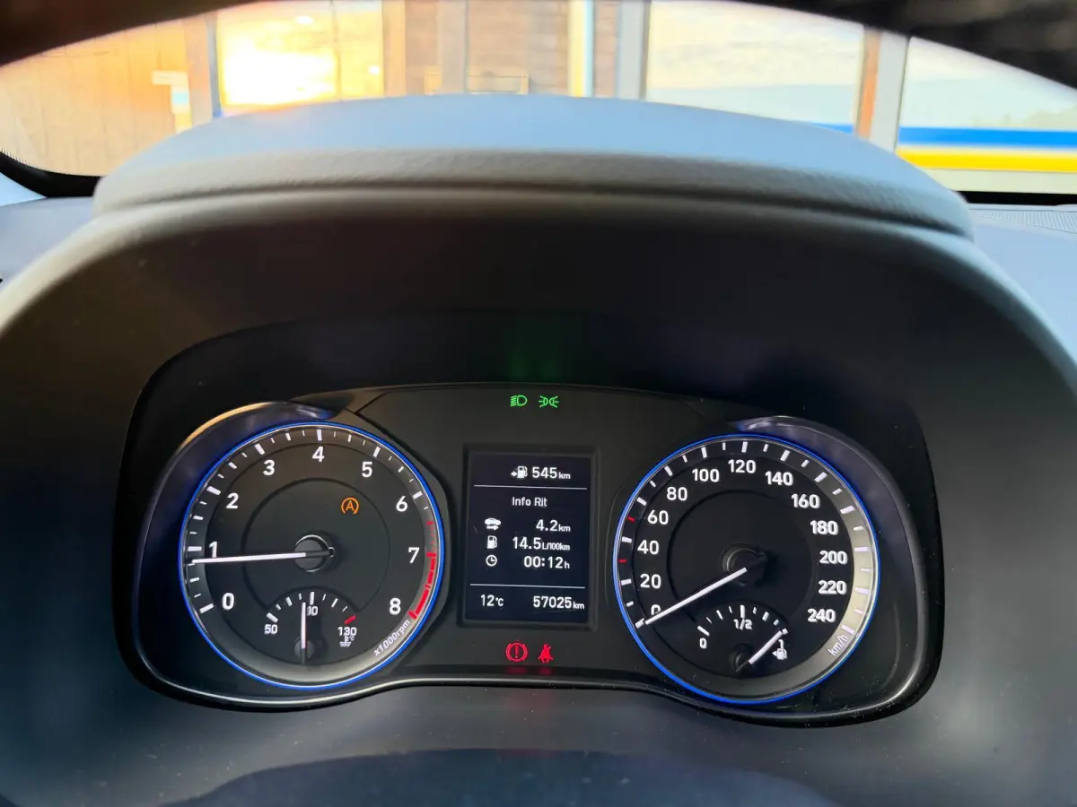 1.0T Essence | 2E EIGENAAR | 3/6/12MND GARANTIE| CRUISE | NAVI | CAMERA | DAB | CARPLAY |