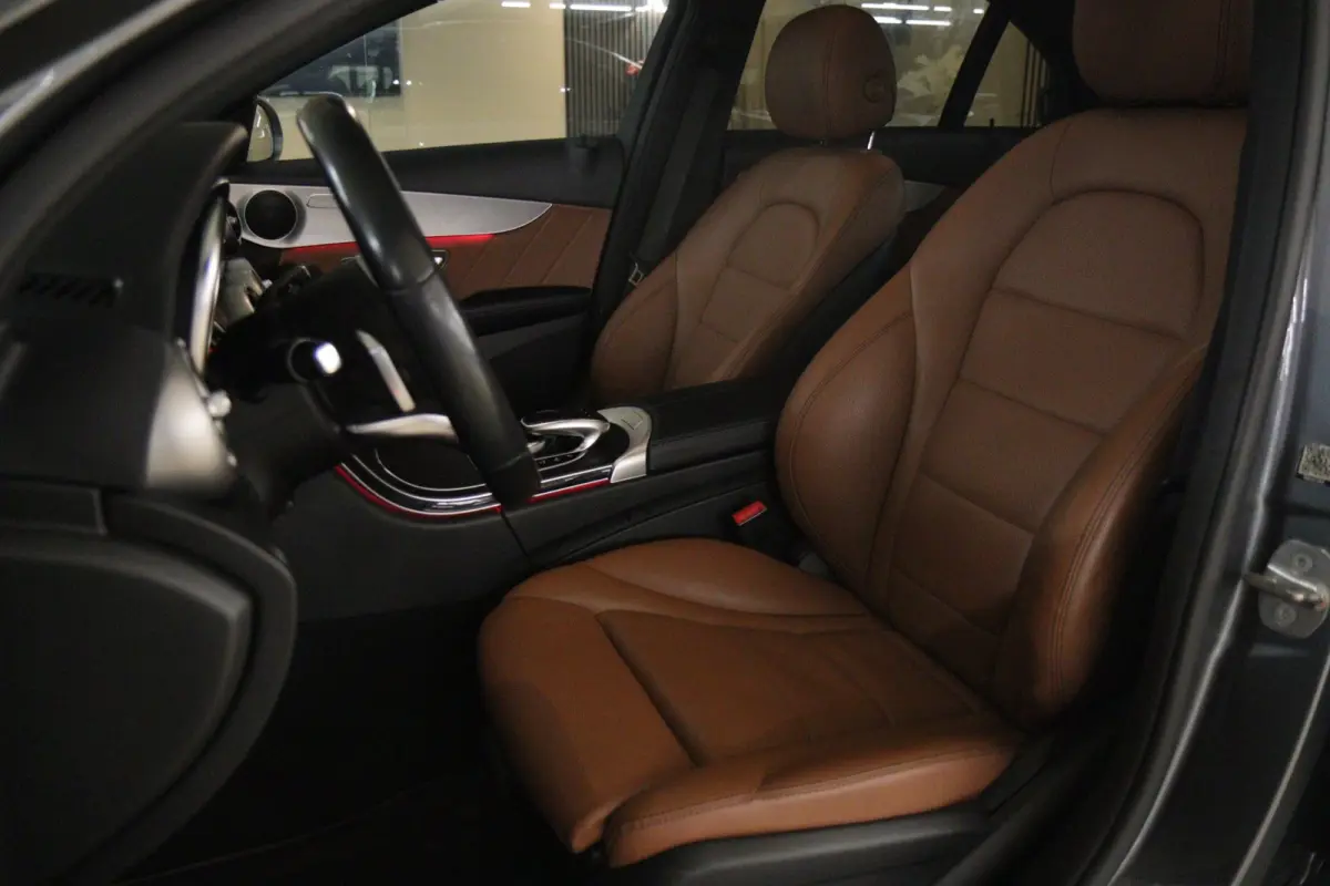180 AMG-LINE NAP PANO/CARPLAY/CAM/STOELVER/VOL