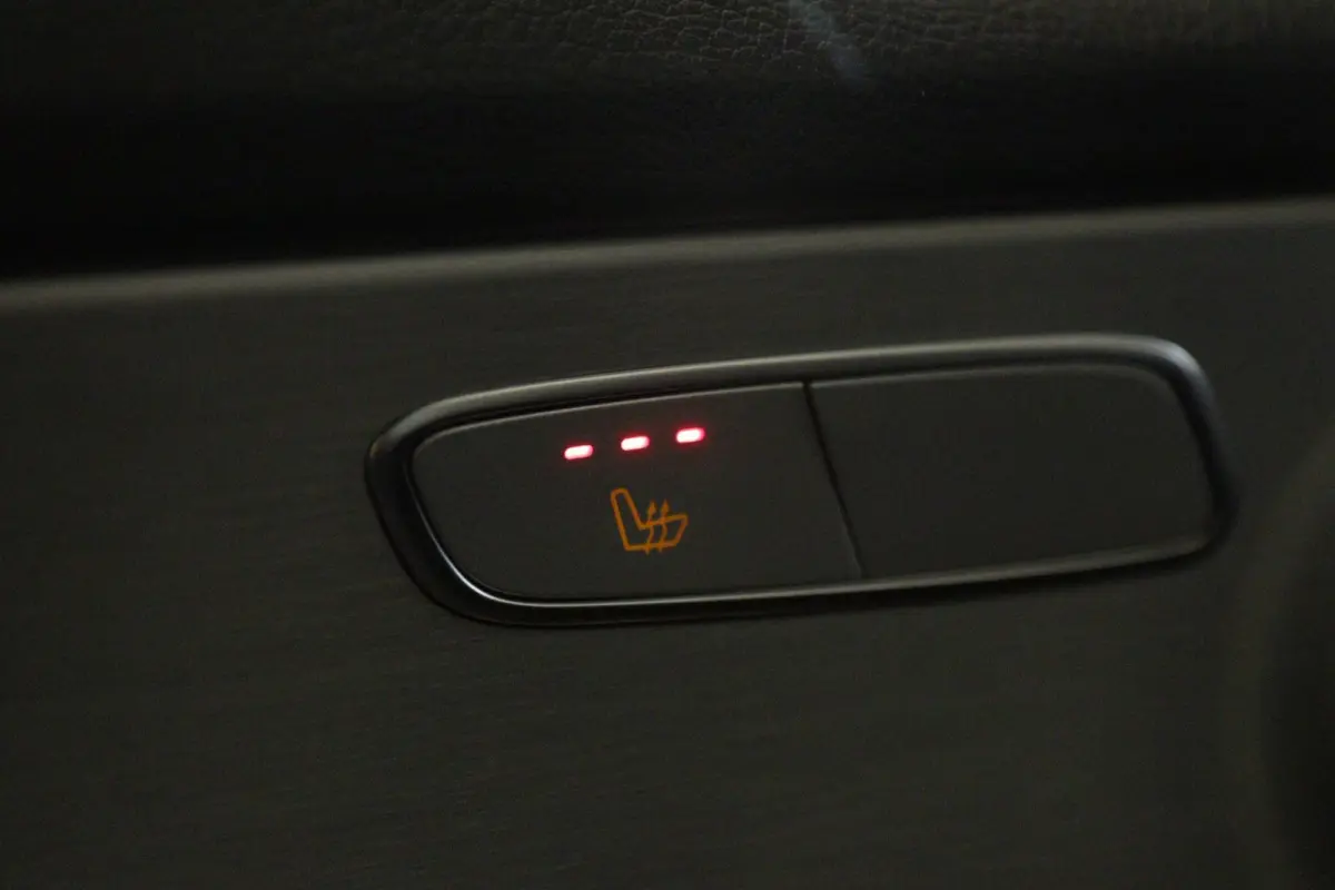 180 AMG-LINE NAP PANO/CARPLAY/CAM/STOELVER/VOL