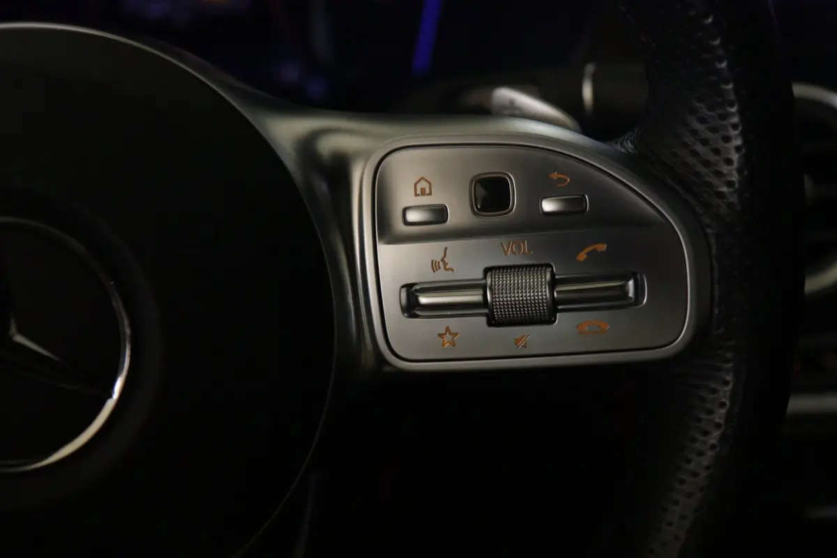 180 AMG-LINE NAP PANO/CARPLAY/CAM/STOELVER/VOL