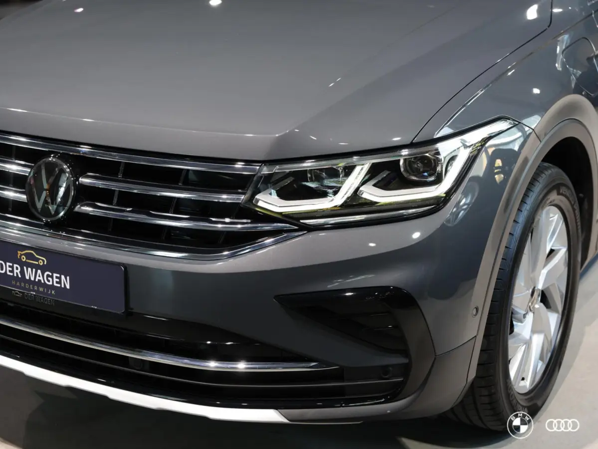 1.4 TSI eHybrid Business Line / PANO / ACC / DODEHOEK / AMBIENT VERL