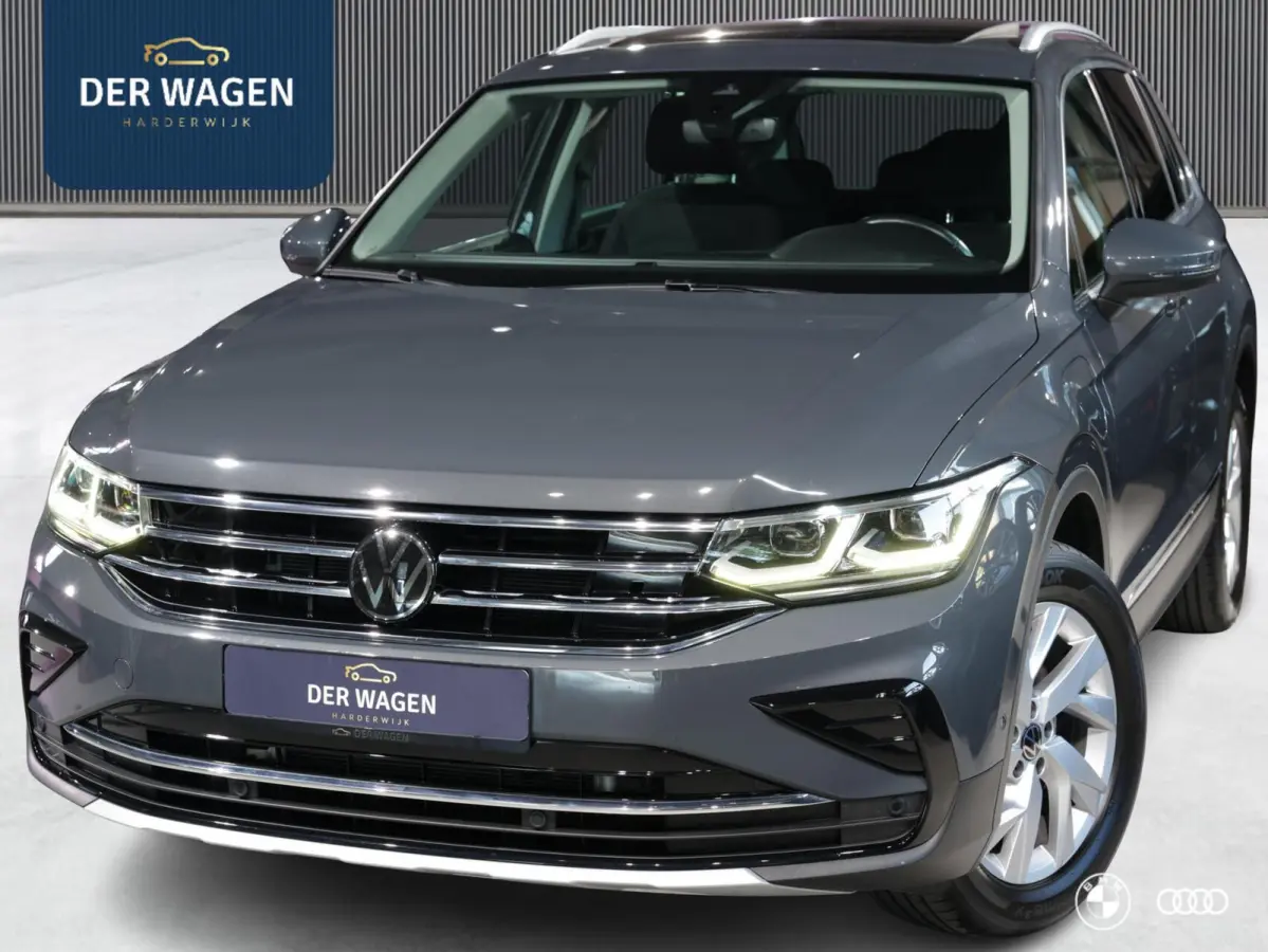 1.4 TSI eHybrid Business Line / PANO / ACC / DODEHOEK / AMBIENT VERL