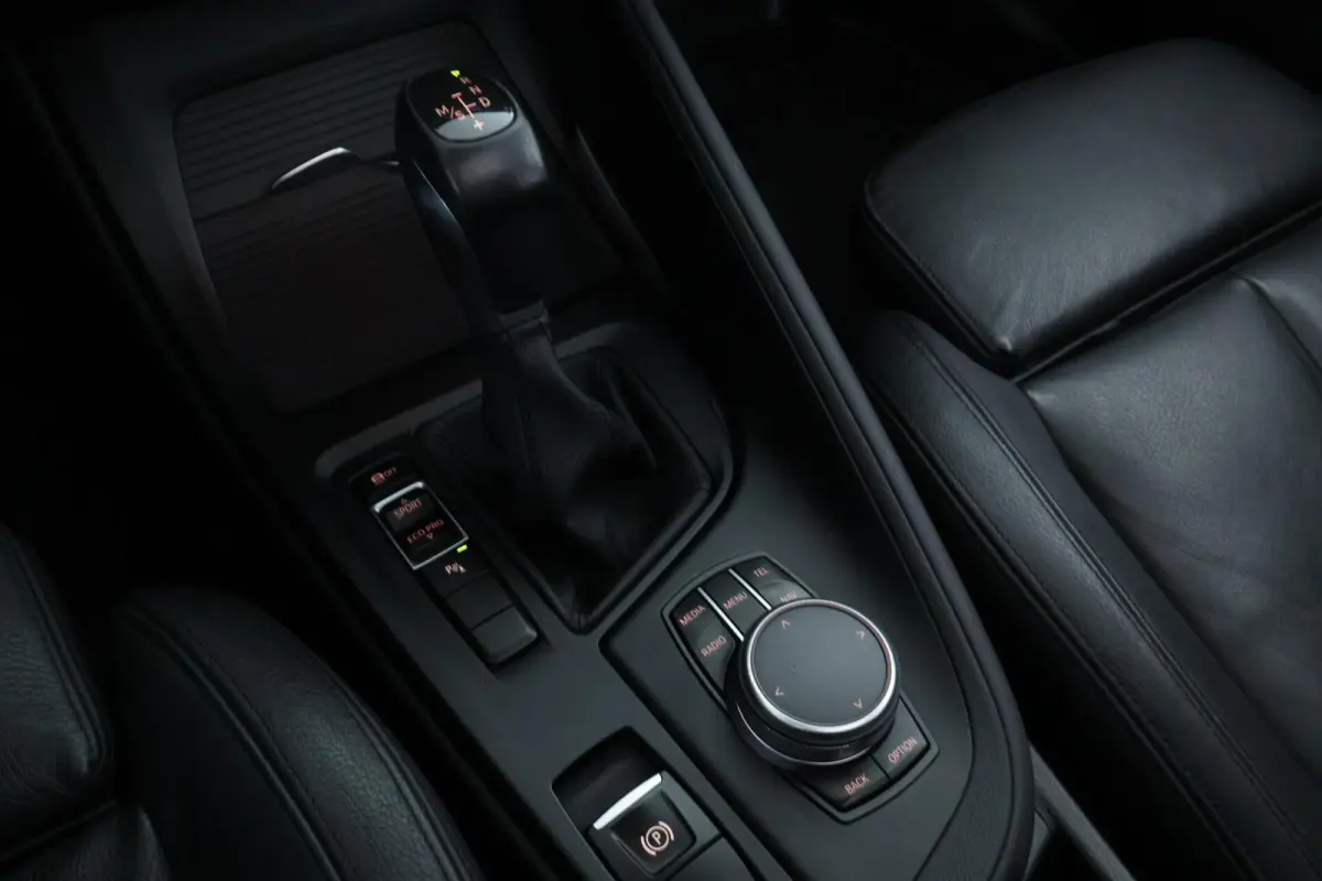 sDrive20i High Executive |PANO|LED|STOEL VWM|LEDER|MEMORY|ELK.STOELEN