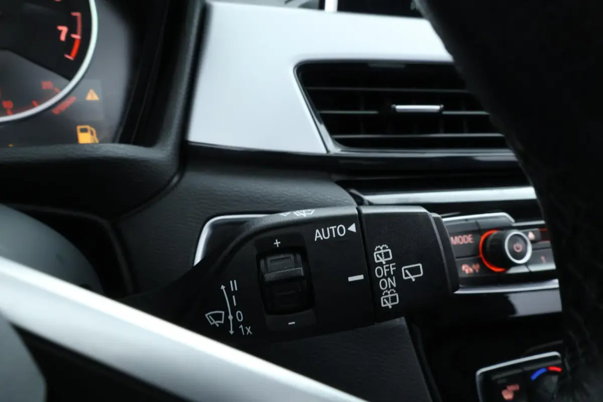 sDrive20i High Executive |PANO|LED|STOEL VWM|LEDER|MEMORY|ELK.STOELEN