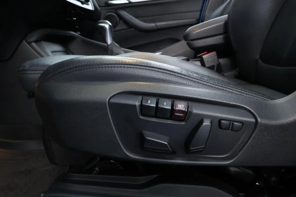 sDrive20i High Executive |PANO|LED|STOEL VWM|LEDER|MEMORY|ELK.STOELEN