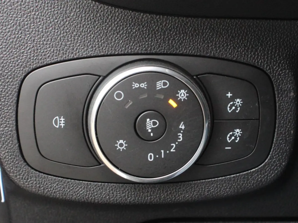 1.0 EcoBoost Connected Navigatie Apple Carplay/Android Auto Parkeersensor achter Cruise Control Airco Led