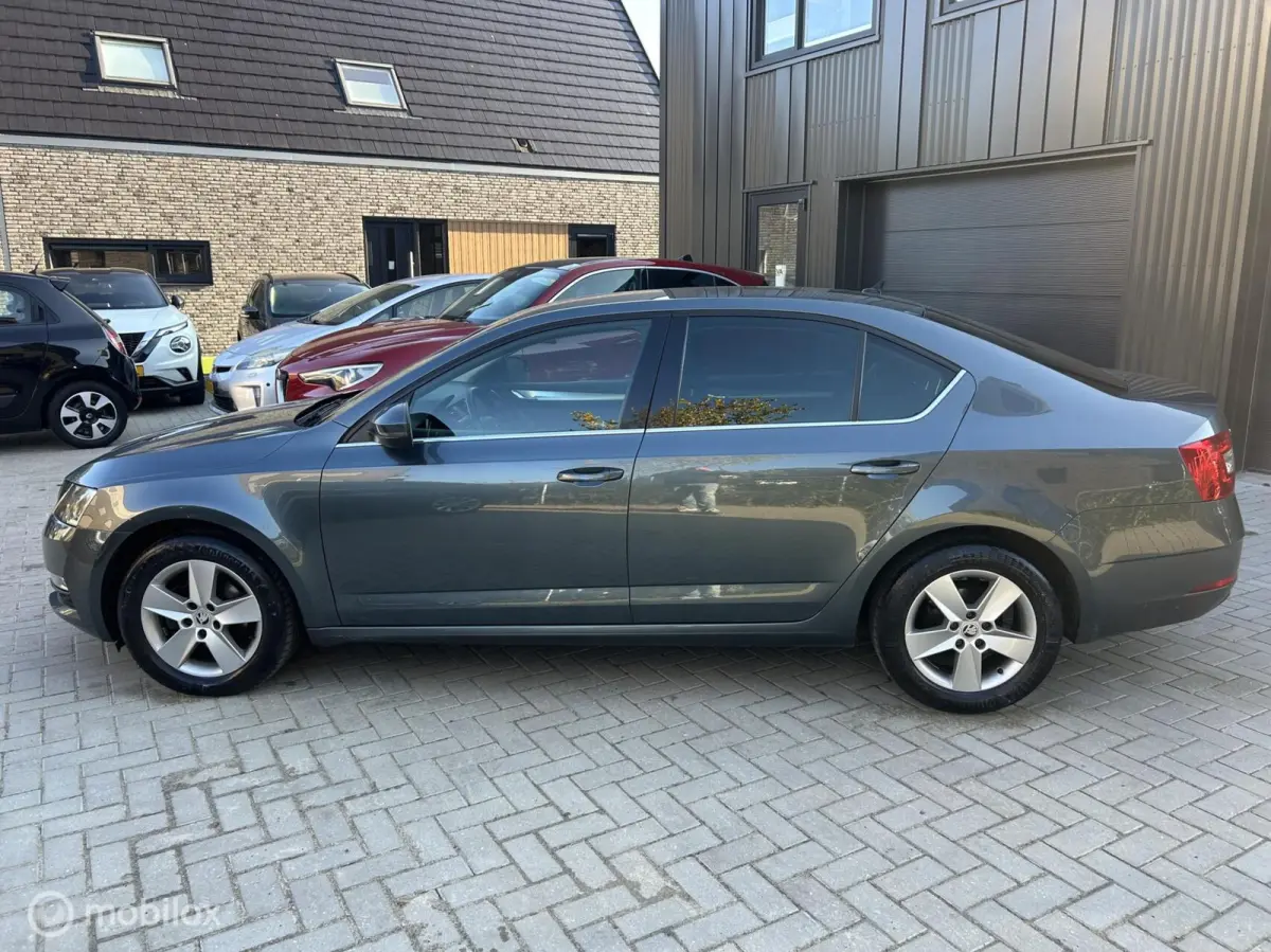1.6 TDI Greentech Ambition Business