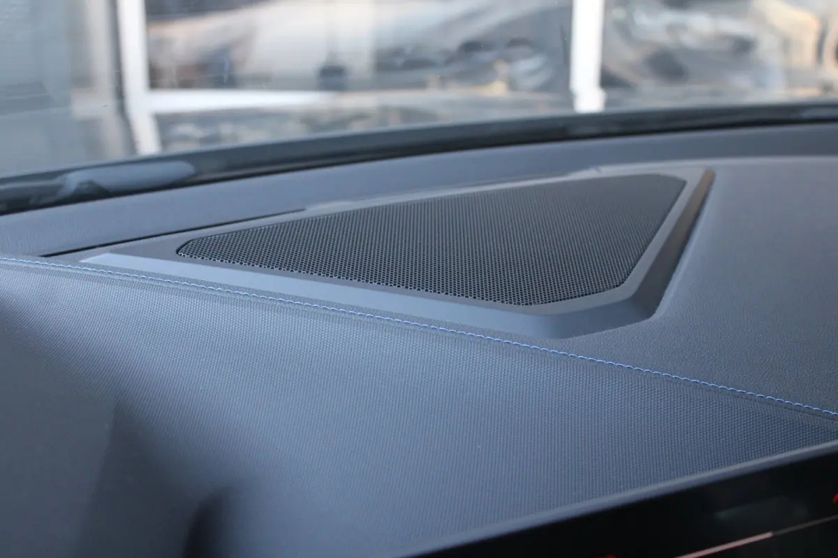 218i M-Sport | Pano | HIFI | Camera | Sfeer