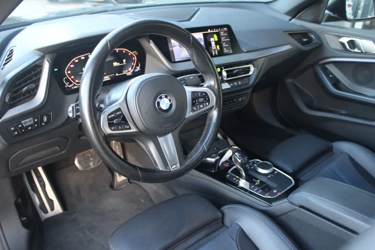 218i M-Sport | Pano | HIFI | Camera | Sfeer