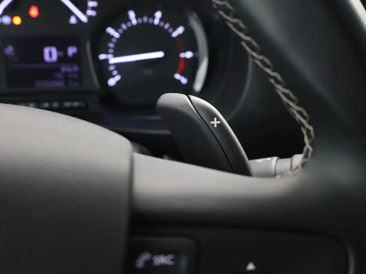 2.0 MULTIJET L3H1 180 PK AUT. + CARPLAY | LMV | CAMERA | TREKHAAK 2500 KG