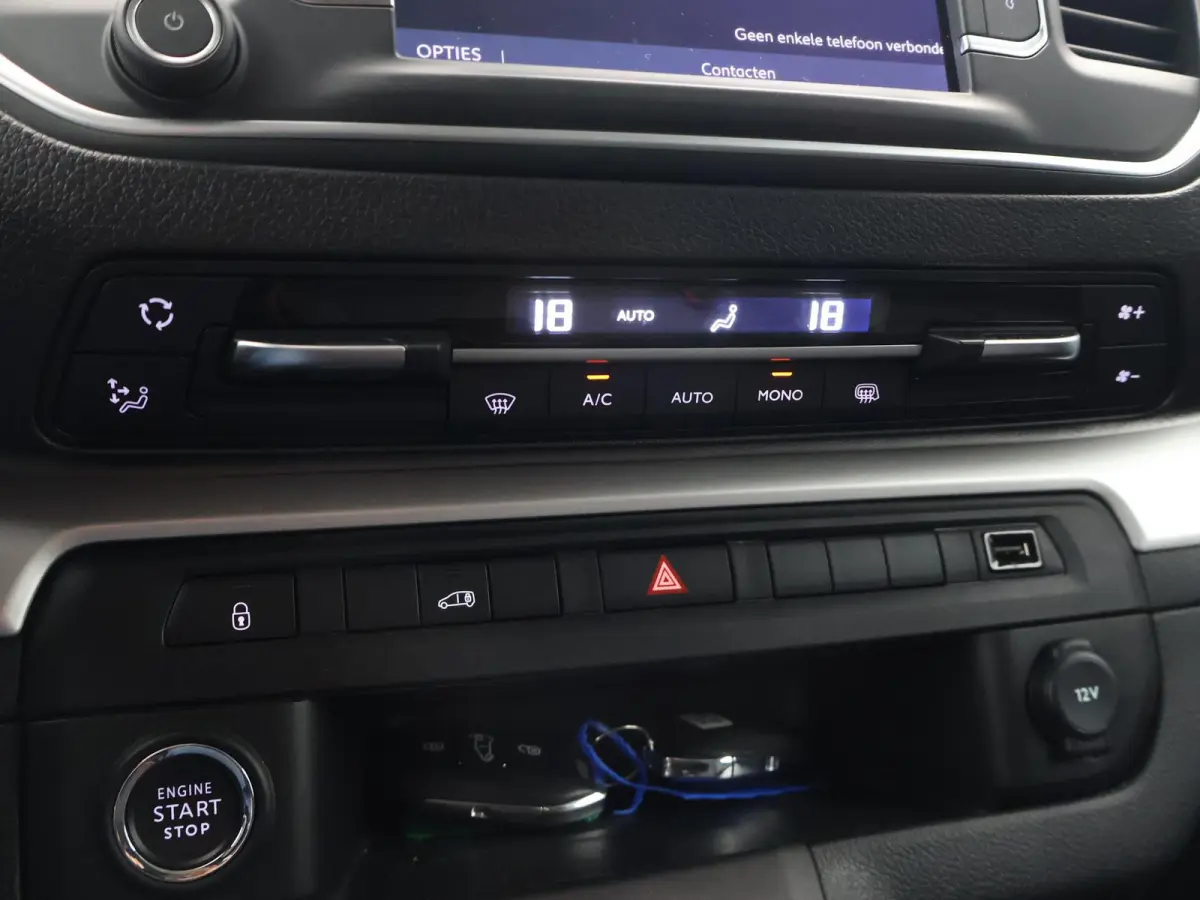 2.0 MULTIJET L3H1 180 PK AUT. + CARPLAY | LMV | CAMERA | TREKHAAK 2500 KG