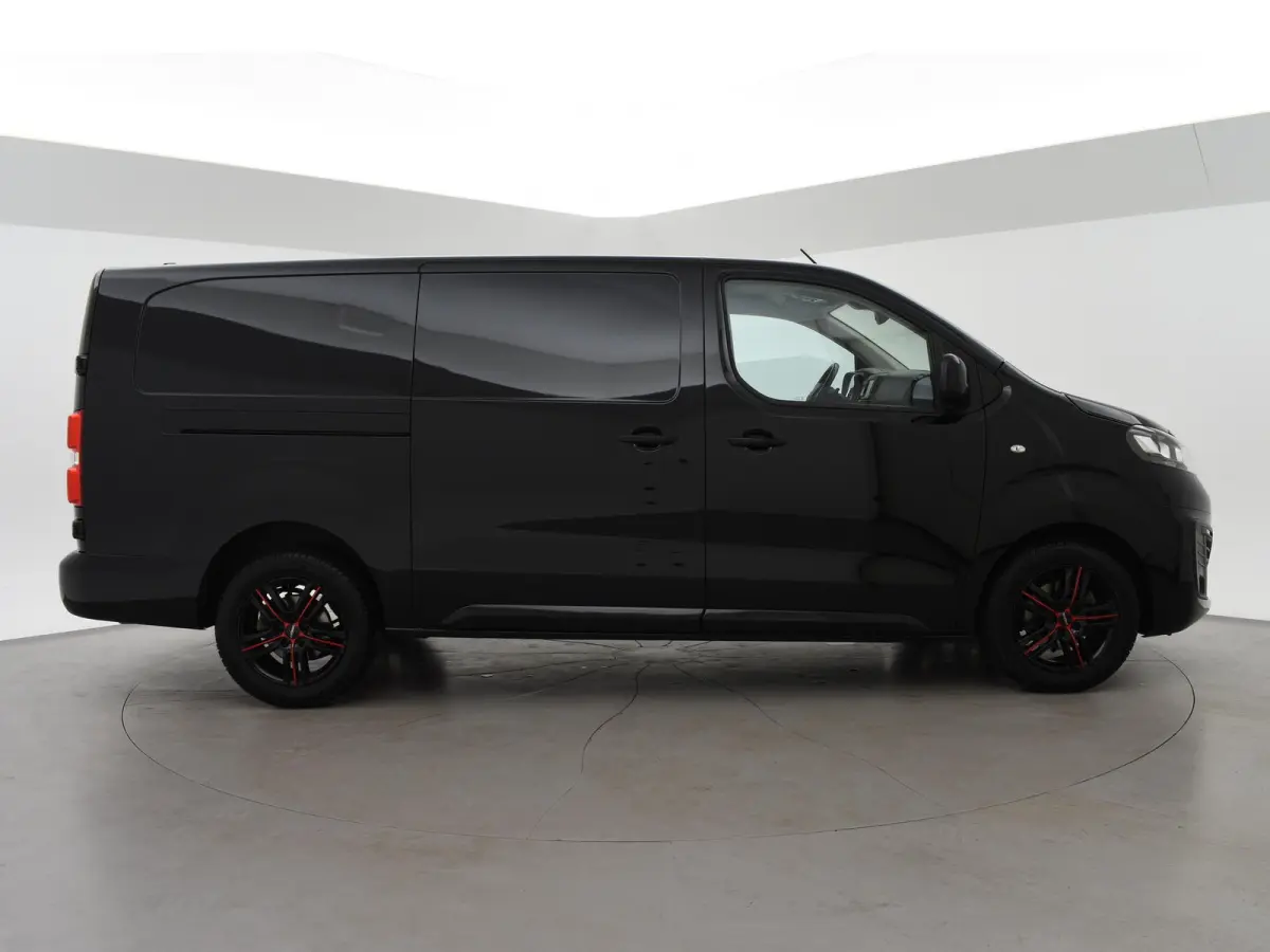 2.0 MULTIJET L3H1 180 PK AUT. + CARPLAY | LMV | CAMERA | TREKHAAK 2500 KG