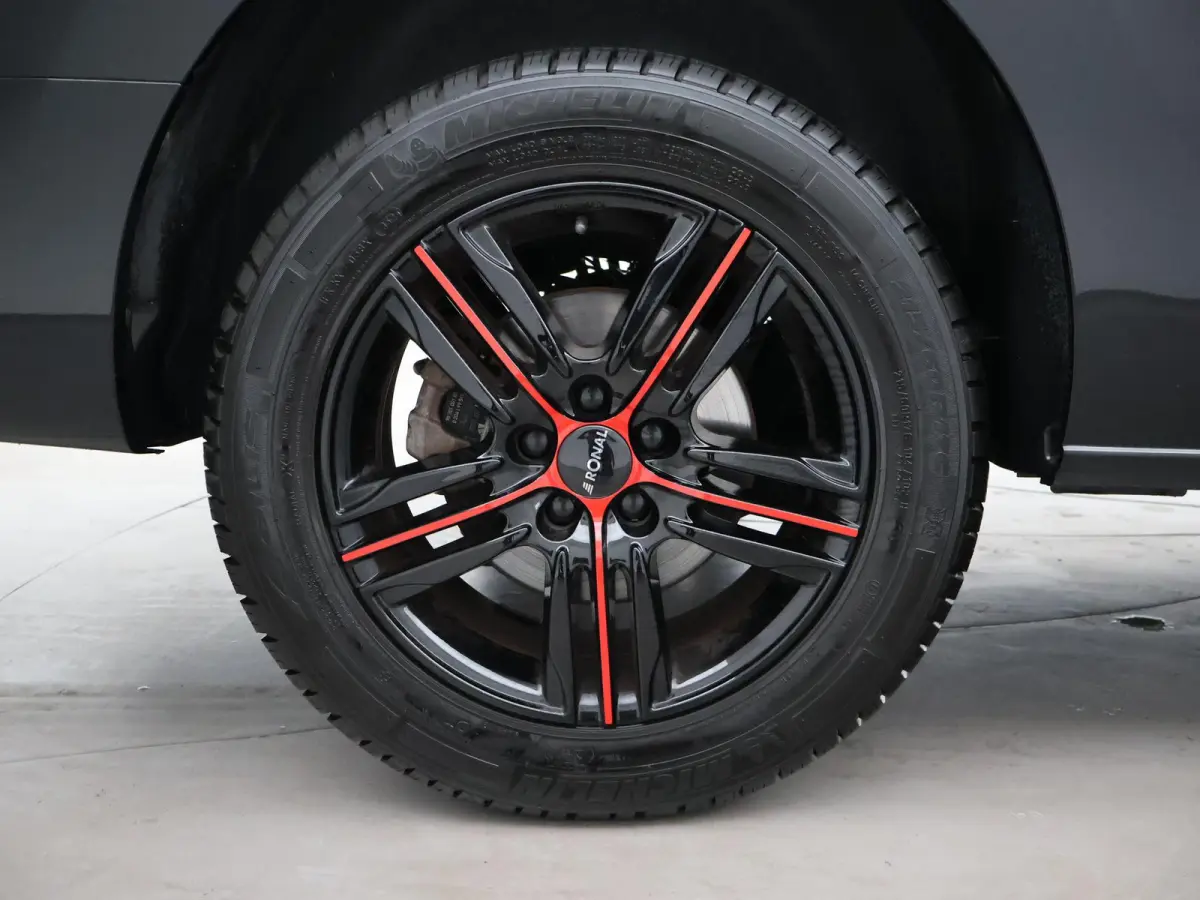2.0 MULTIJET L3H1 180 PK AUT. + CARPLAY | LMV | CAMERA | TREKHAAK 2500 KG