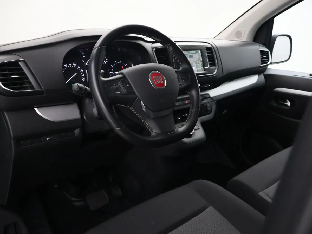 2.0 MULTIJET L3H1 180 PK AUT. + CARPLAY | LMV | CAMERA | TREKHAAK 2500 KG
