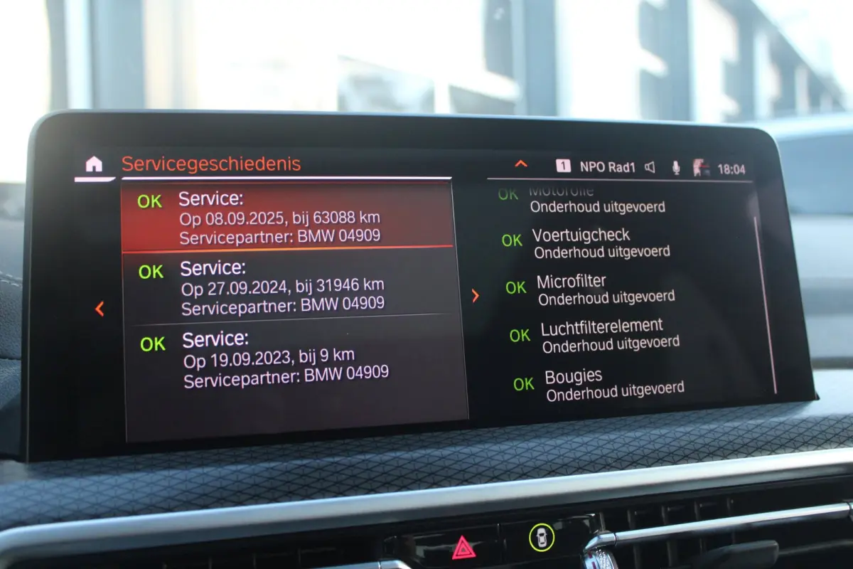 XDrive30e M-Sport Shadow | Pano | ACC | HUD | Memory | 360