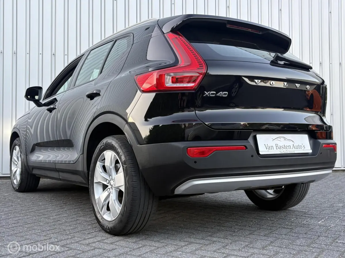 1.5 T3 Momentum Pro | Aut | Camera | LED | Virtual | Winterpakket | Dealer onderhouden | 1e eigenaar |