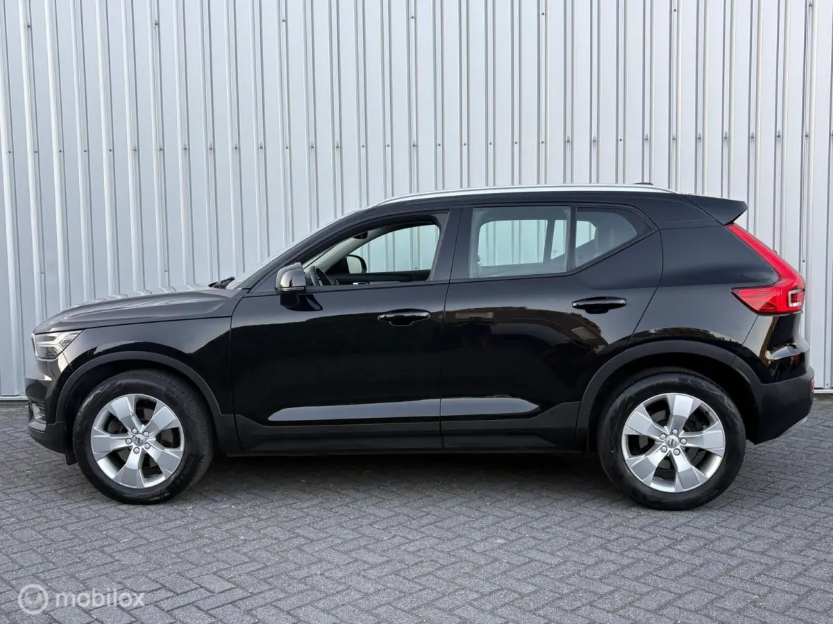 1.5 T3 Momentum Pro | Aut | Camera | LED | Virtual | Winterpakket | Dealer onderhouden | 1e eigenaar |