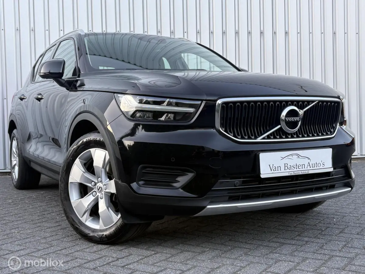 1.5 T3 Momentum Pro | Aut | Camera | LED | Virtual | Winterpakket | Dealer onderhouden | 1e eigenaar |