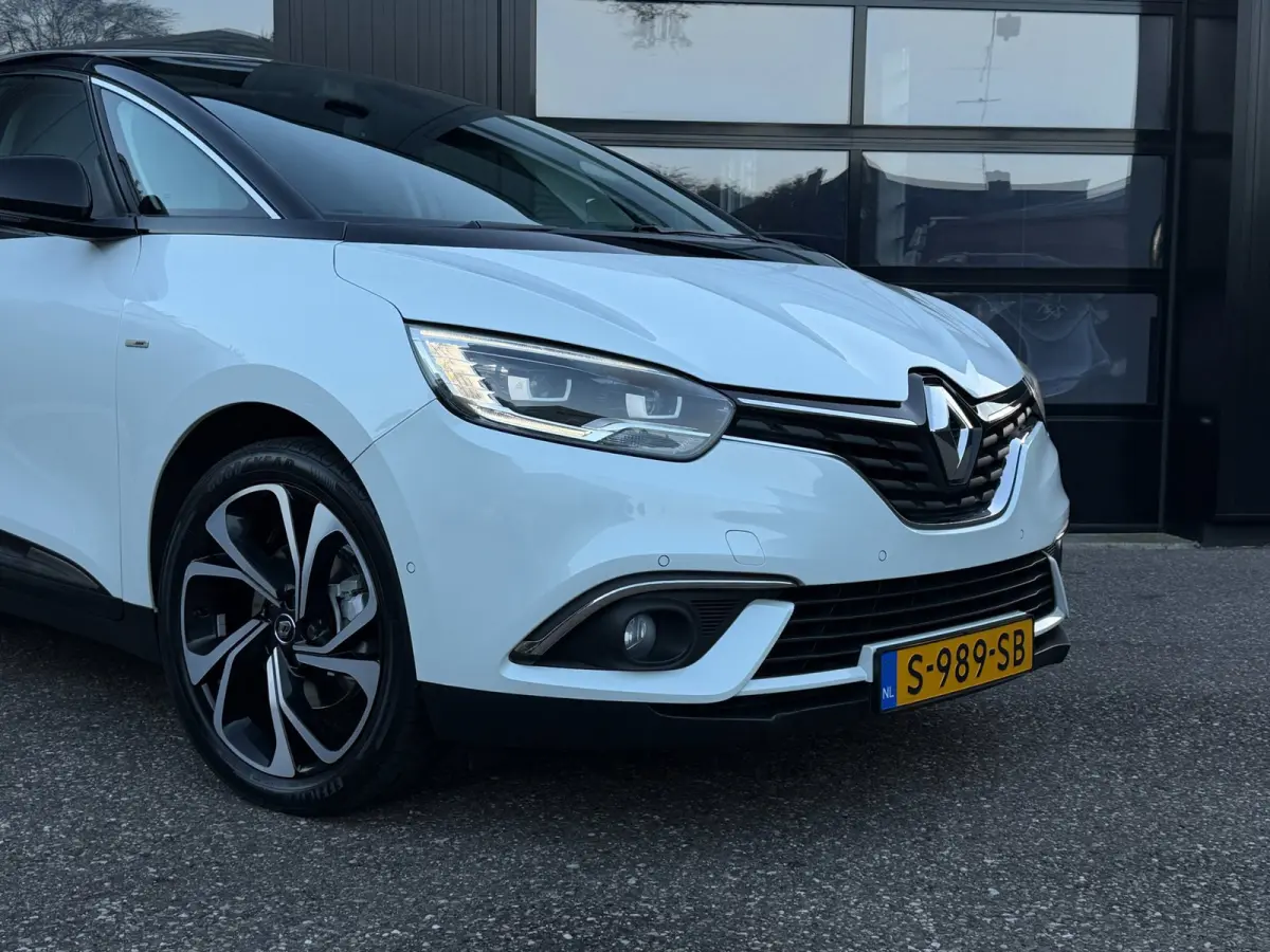 1.3 TCe Bose LED Navi Camera Trekh. Aut.