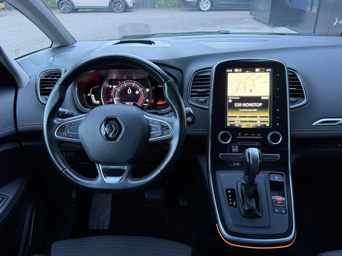 1.3 TCe Bose LED Navi Camera Trekh. Aut.
