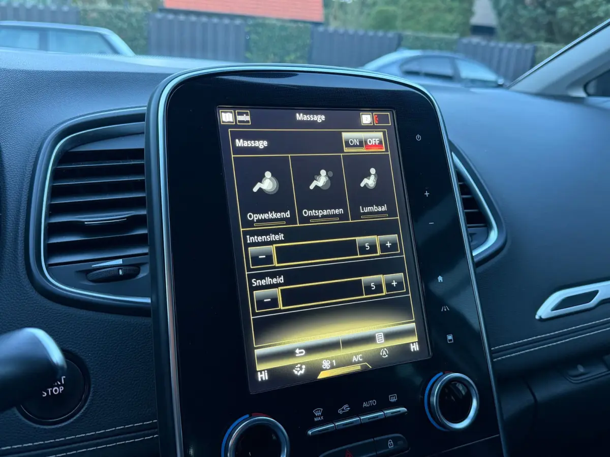 1.3 TCe Bose LED Navi Camera Trekh. Aut.