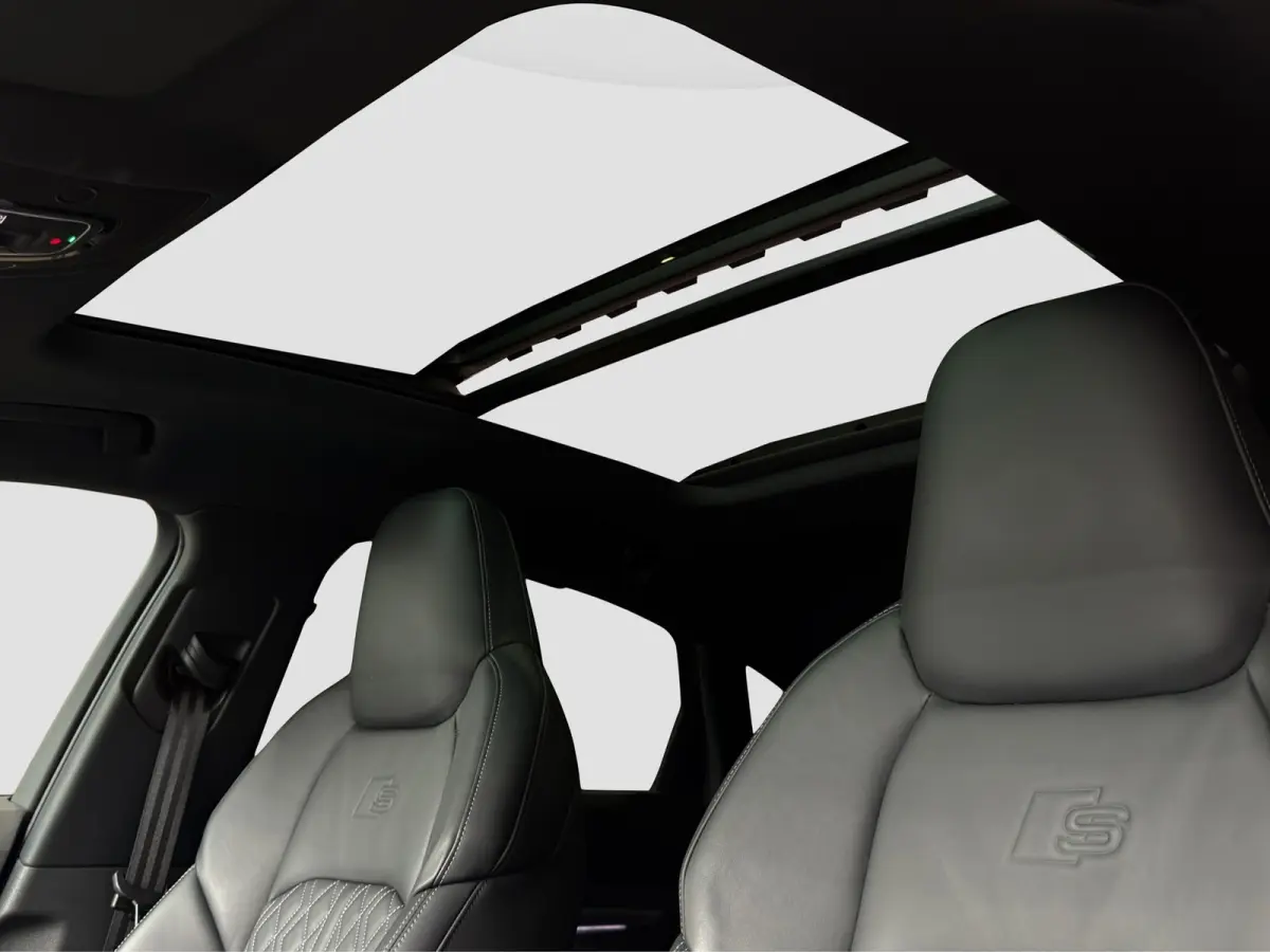 55 quattro S Comp 115 kWh|Pano|RS Stoelen|luchtvering|Stuur/Stoelverwarming