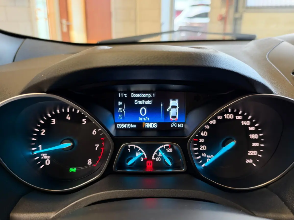 1.5 EcoBoost ST Line, Pano, Camera, carplay, Stoel/Stuurverwarming, trekhaak