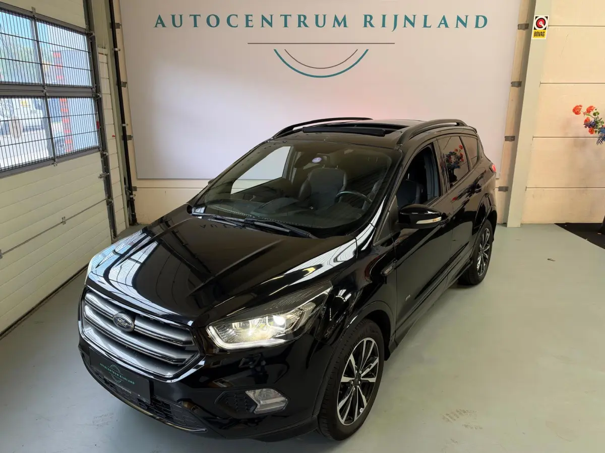 1.5 EcoBoost ST Line, Pano, Camera, carplay, Stoel/Stuurverwarming, trekhaak