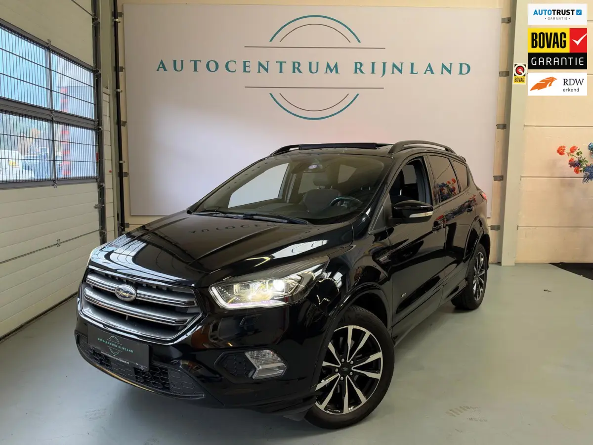 1.5 EcoBoost ST Line, Pano, Camera, carplay, Stoel/Stuurverwarming, trekhaak
