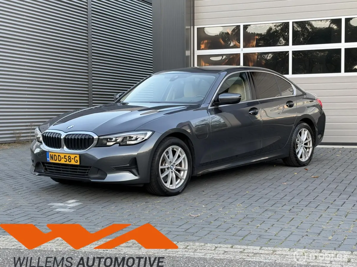 320e Advantage M-Sport|Leder|Carplay|Trekhaak