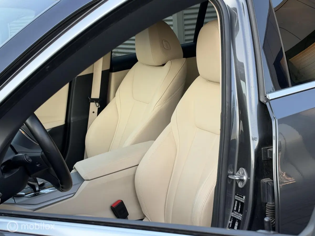 320e Advantage M-Sport|Leder|Carplay|Trekhaak