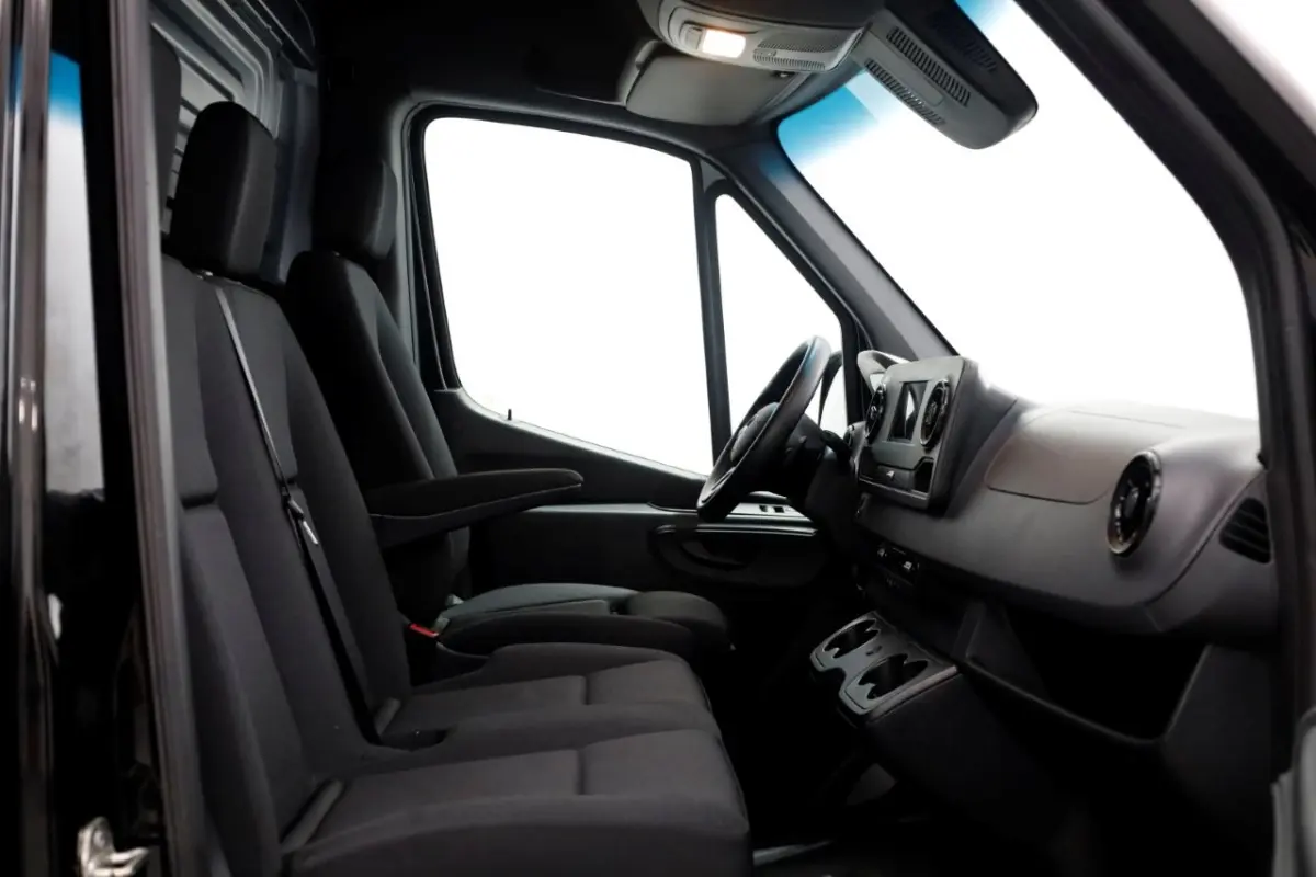 211 CDI 115pk 9G Automaat L2H2 Airco/Navi/Camera 08-2021