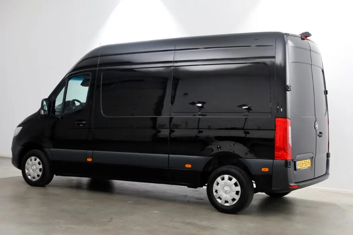 211 CDI 115pk 9G Automaat L2H2 Airco/Navi/Camera 08-2021