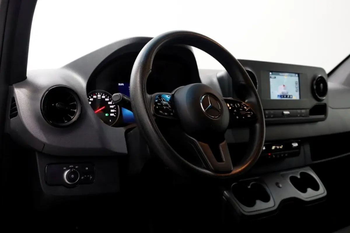 211 CDI 115pk 9G Automaat L2H2 Airco/Navi/Camera 08-2021