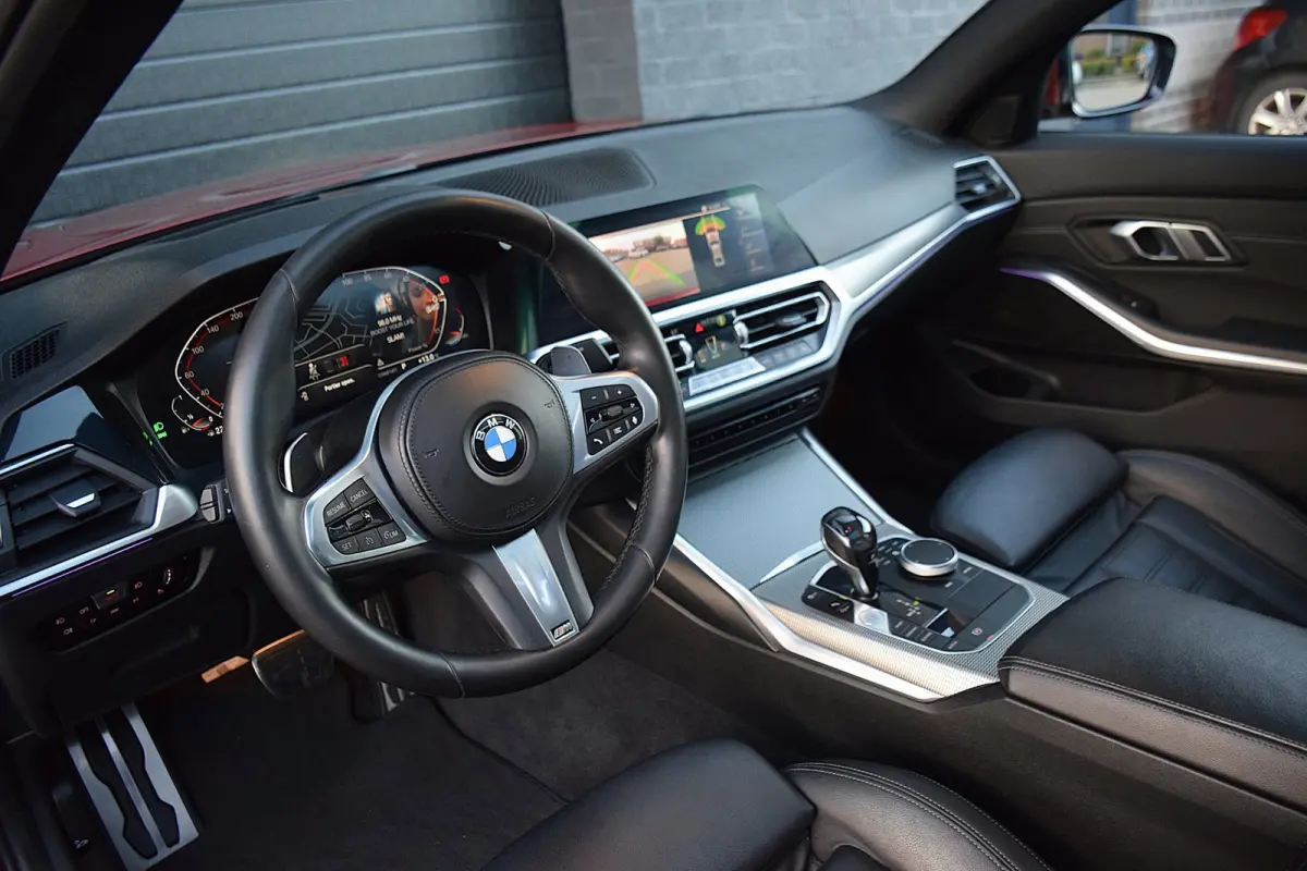 320i High Executive Edition*M-Pakket*DAK*HEAD-UP*LEDER*ENZ*