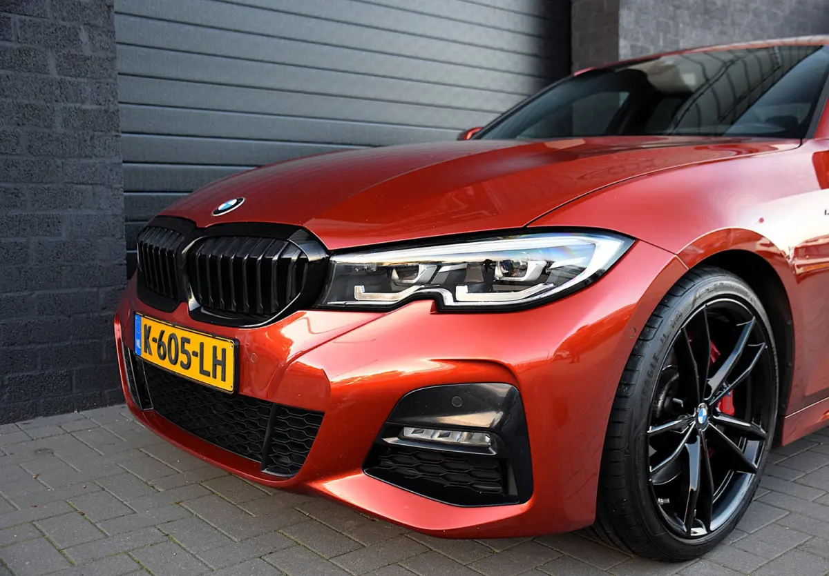 320i High Executive Edition*M-Pakket*DAK*HEAD-UP*LEDER*ENZ*