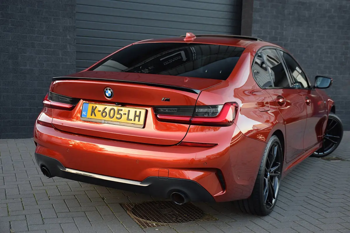 320i High Executive Edition*M-Pakket*DAK*HEAD-UP*LEDER*ENZ*