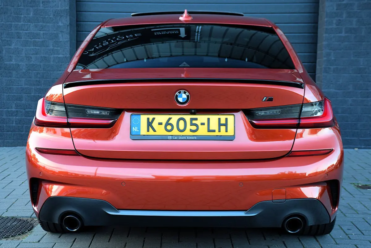 320i High Executive Edition*M-Pakket*DAK*HEAD-UP*LEDER*ENZ*