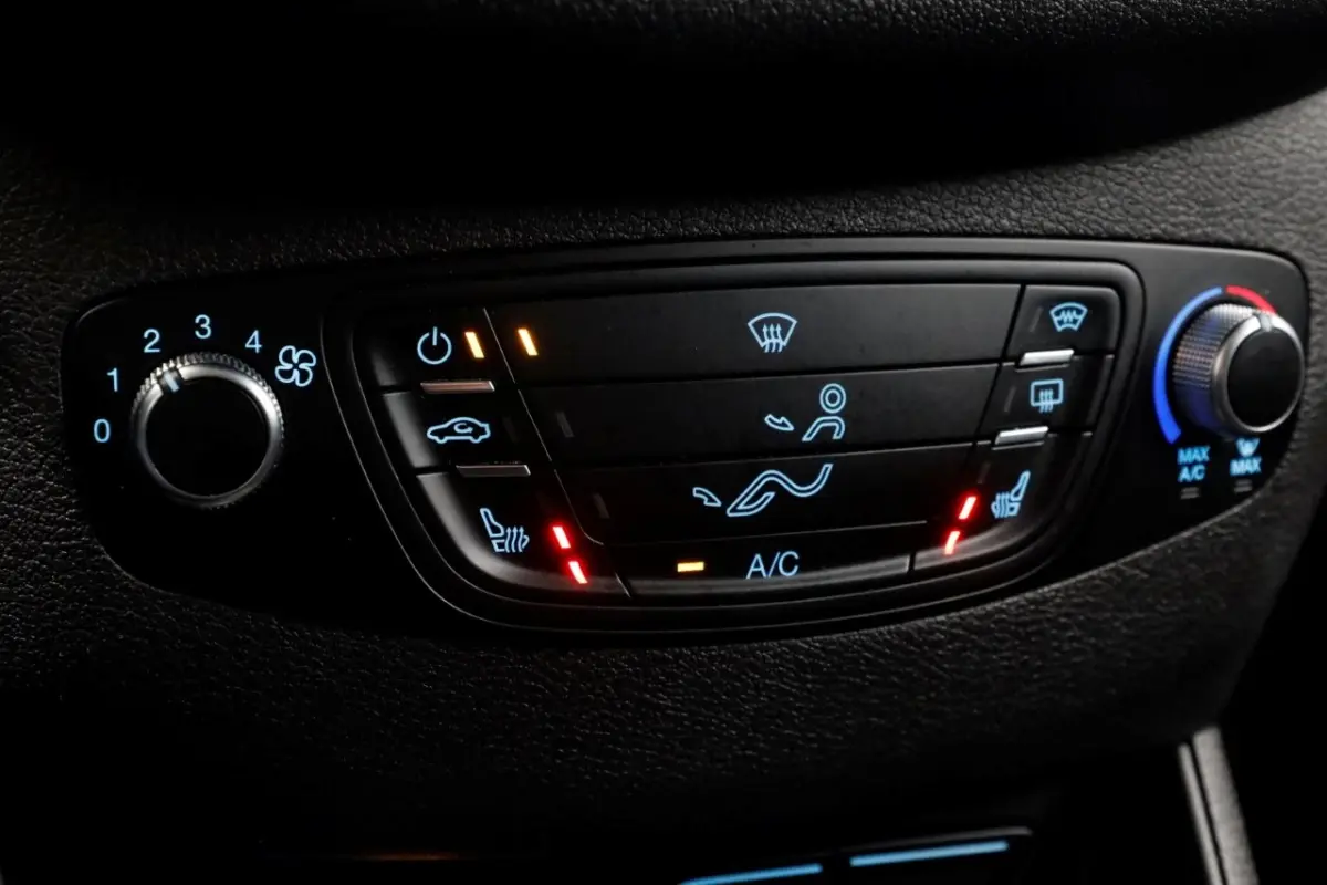 1.5 TDCI Trend Airco/Cruise Control 12-2022