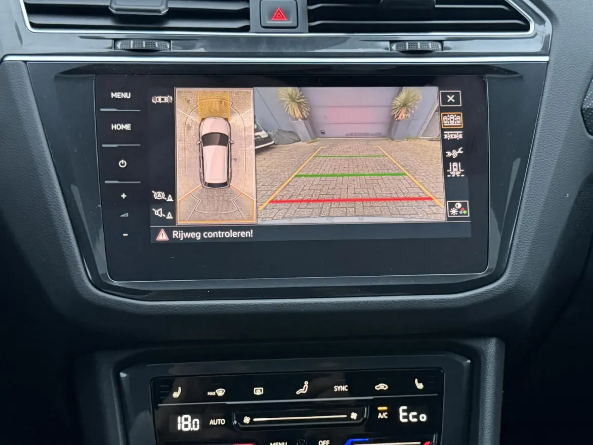 1.4 TSI eHybrid R-Line Business+