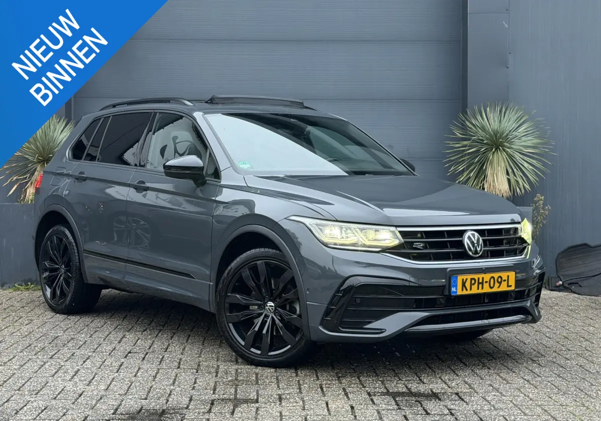 1.4 TSI eHybrid R-Line Business+