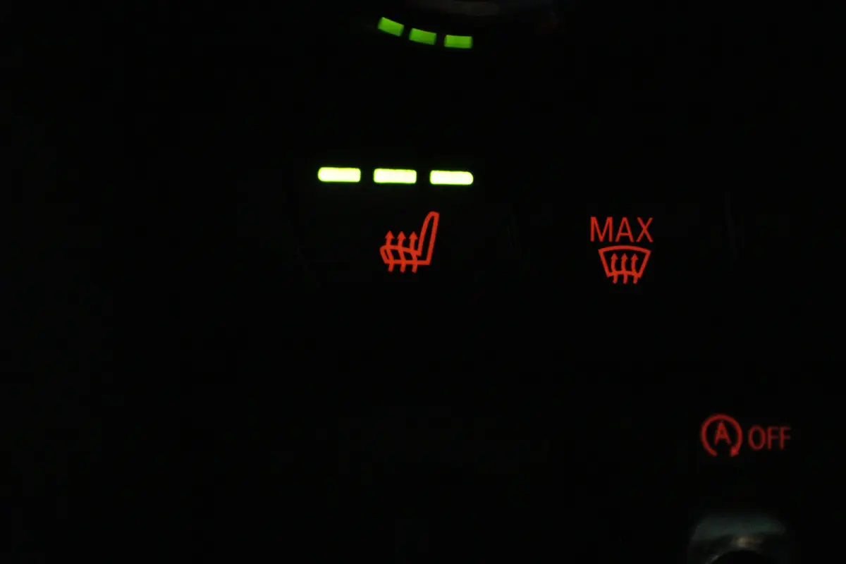 2.0 Cooper S Chili Serious Business JCW (PANORAMADAK, H/K AUDIO, CRUISE CONTROL)
